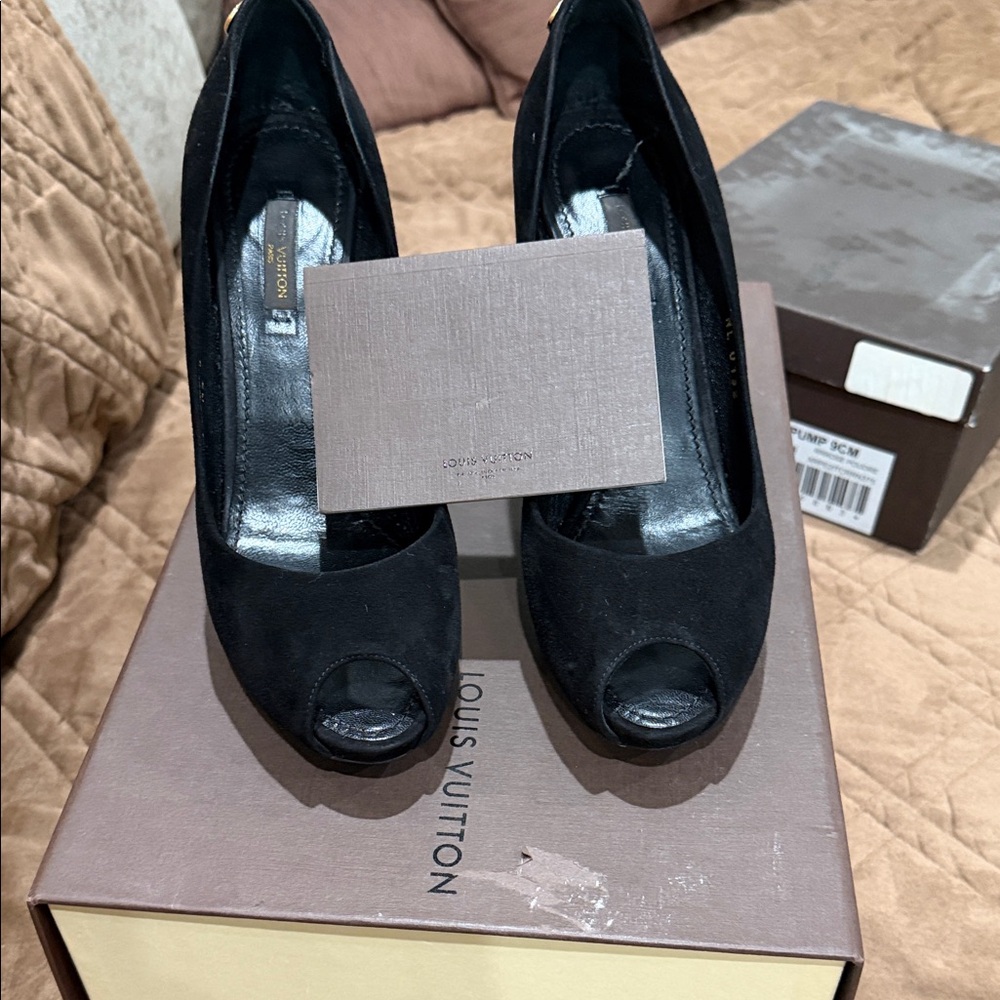 Louis Vuitton Black Peep-Toe Heels